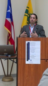 El estudiante doctoral prevaleció en la actividad al presentar su investigación titulada “Publicidad responsable y el efecto dual: valor de marca y valor social en Puerto Rico”.
