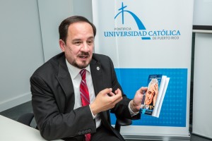 “En su mayoría, la población de mayor edad, carece de recursos para mantener un estándar de vida adecuado”, explicó el Dr. Vera.